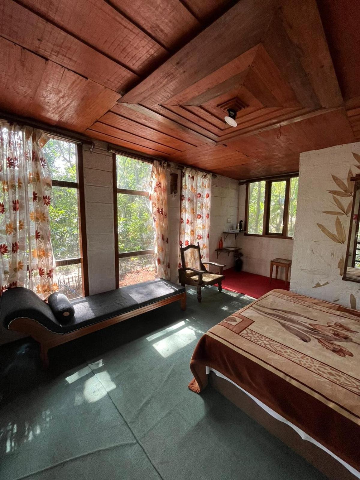 Jungle Jive Treehouse And Farm House มุนนาร์ ภายนอก รูปภาพ
